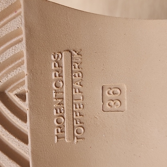 TROENTORP Audubon Black Swedish Wooden Clogs Size 36 - Picture 8 of 12